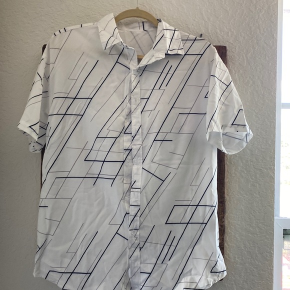 Other - NWOT, Men’s button down shirt(SHEIN)